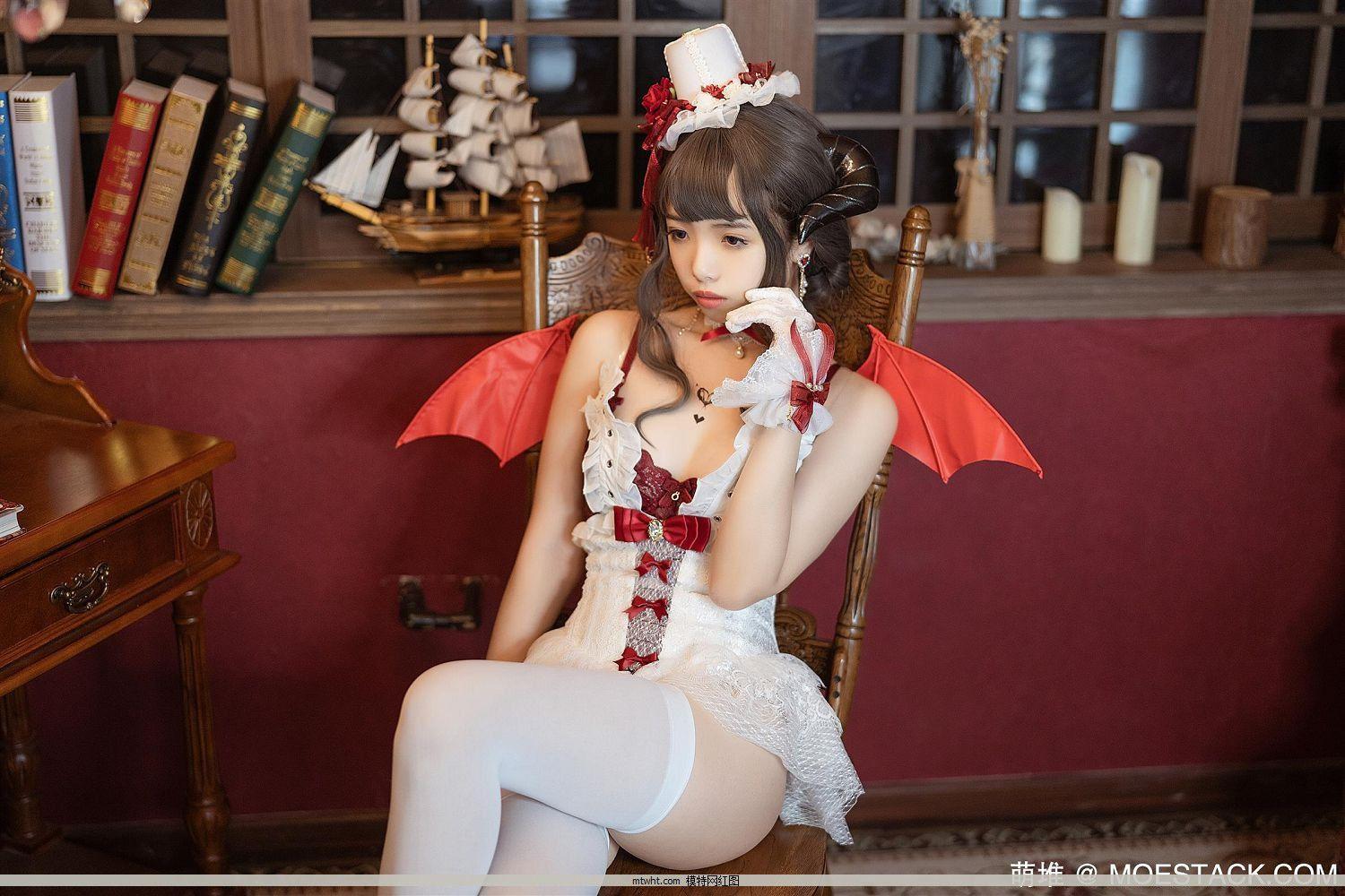 微博红人Coser2.5次元写真@雯妹 NO.018 魅魔本 Elegant devil[35P](17)