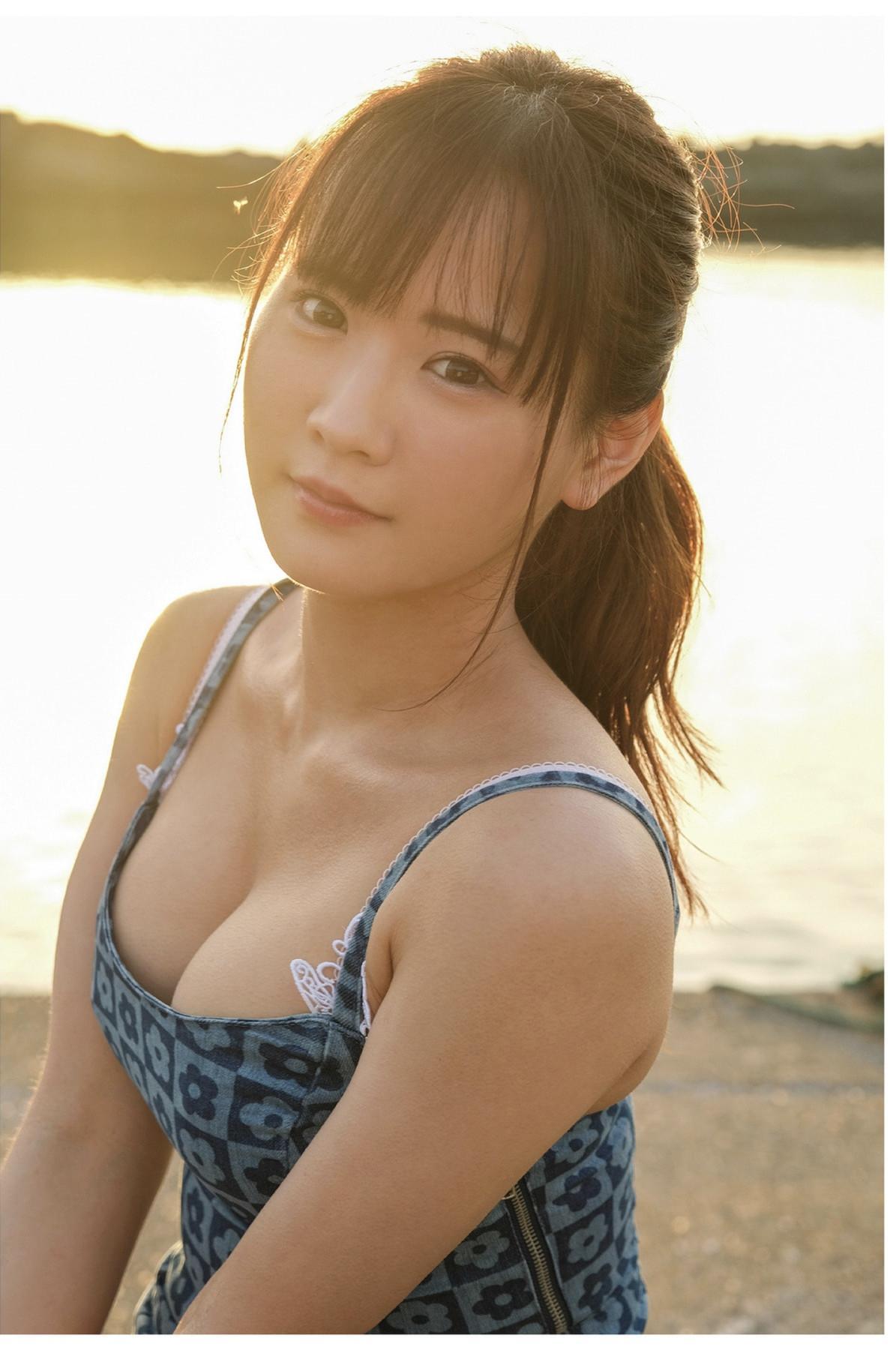 Narumi Hirose 広瀬なるみ, ヌード写真集 『風に包まれて』 Set.03(3)