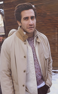 Jake Gyllenhaal - Page 4 HO6fXv8K_o