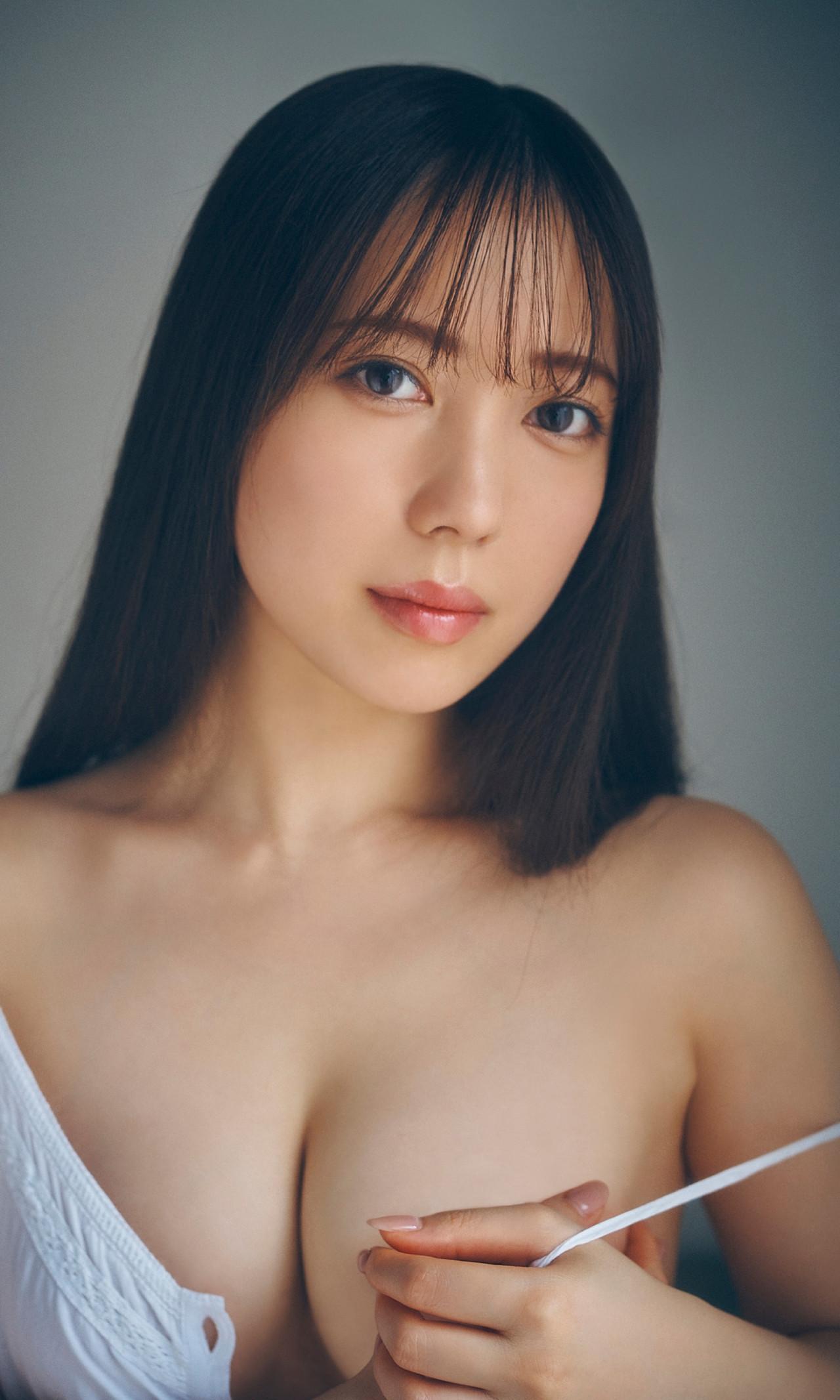 Yotsuha Kominato 小湊よつ葉, 週プレ Photo Book 「まっさらな再会。」 Set.02(16)