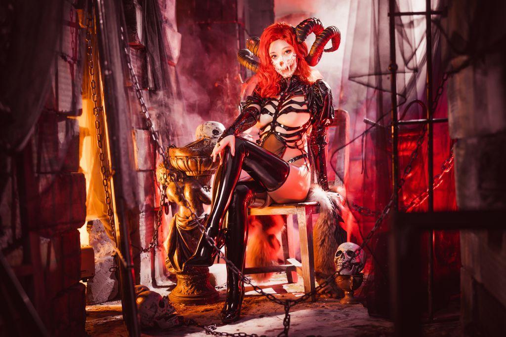 Coser@蜜汁猫裘 Vol.068: (50 photos)(1)