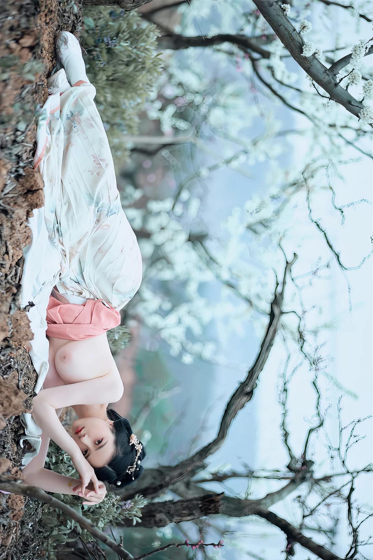 年年Nnian, 写真集 – 三月花(34)