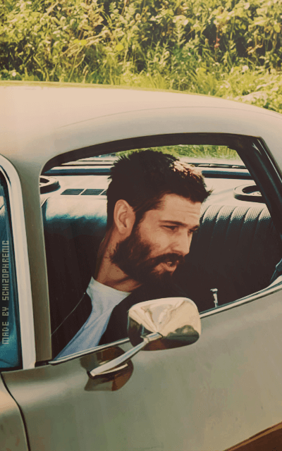 Casey Deidrick 1Yfg7YGY_o