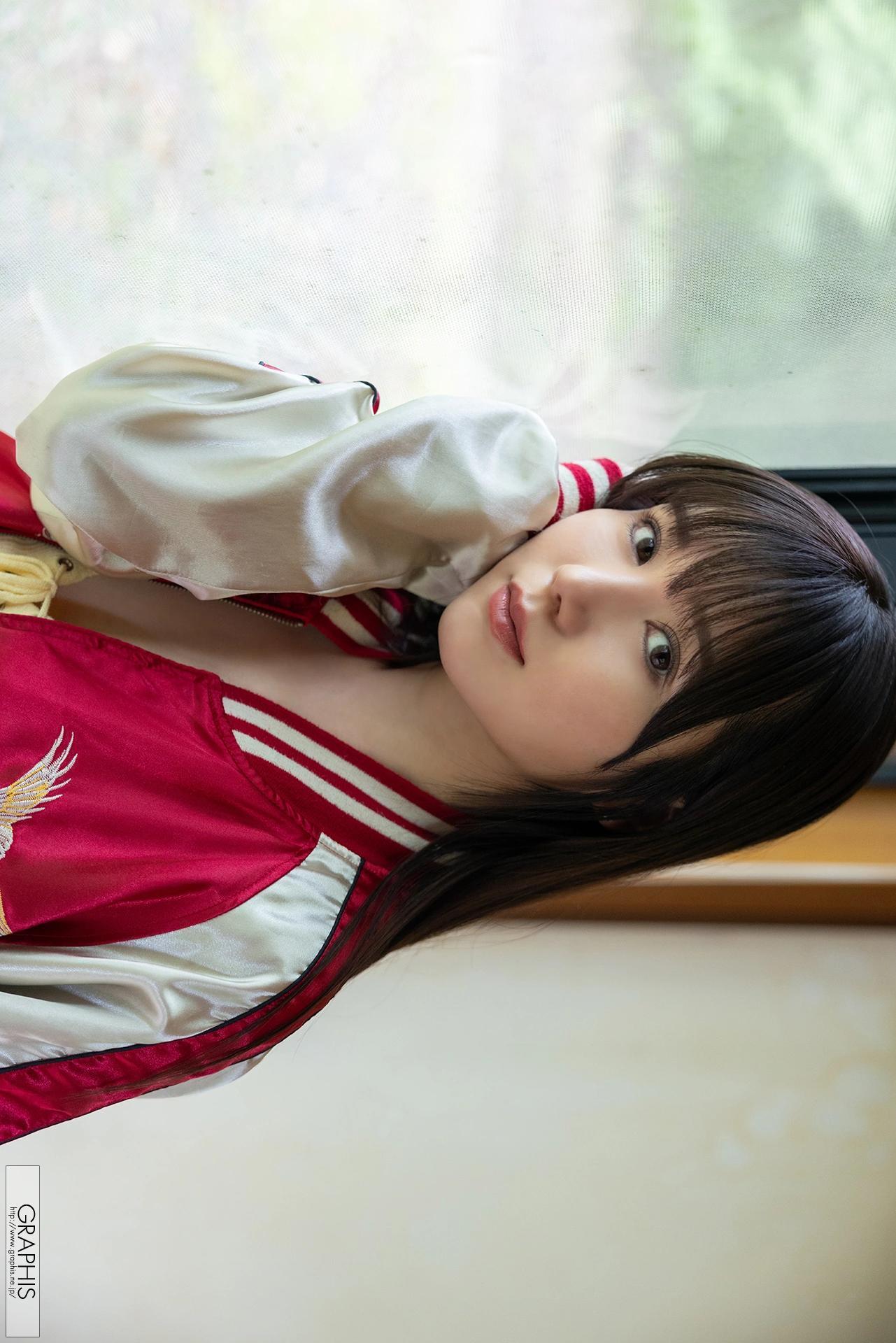 Mei Itsukaichi 五日市芽依, Graphis Special Gravure 「Vacation」 Vol.04(1)
