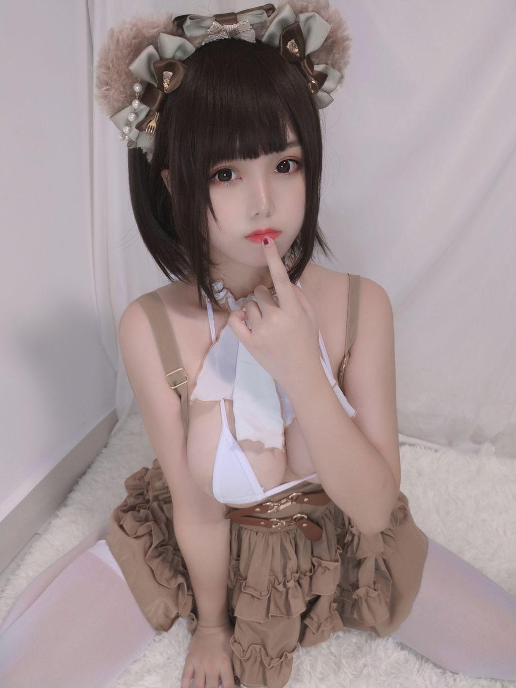 Coser @ 蜜汁 猫 裘 Vol.060: 小熊 (52 photos)