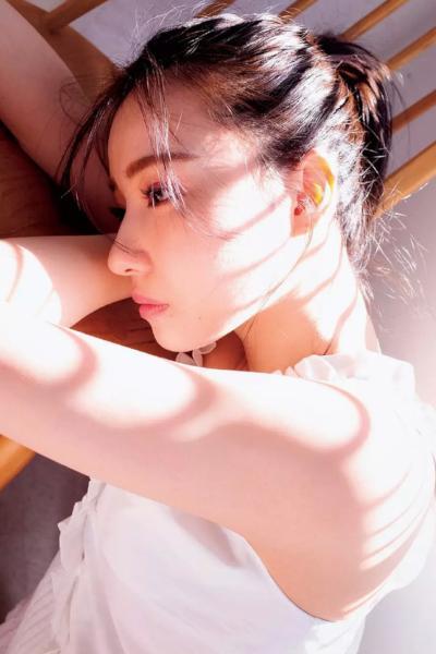 Akari Yoshida 吉田朱里, Sae Murase 村瀬紗英, Weekly Playboy 2019 No.26 (週刊プレイボーイ 2019年26号)
