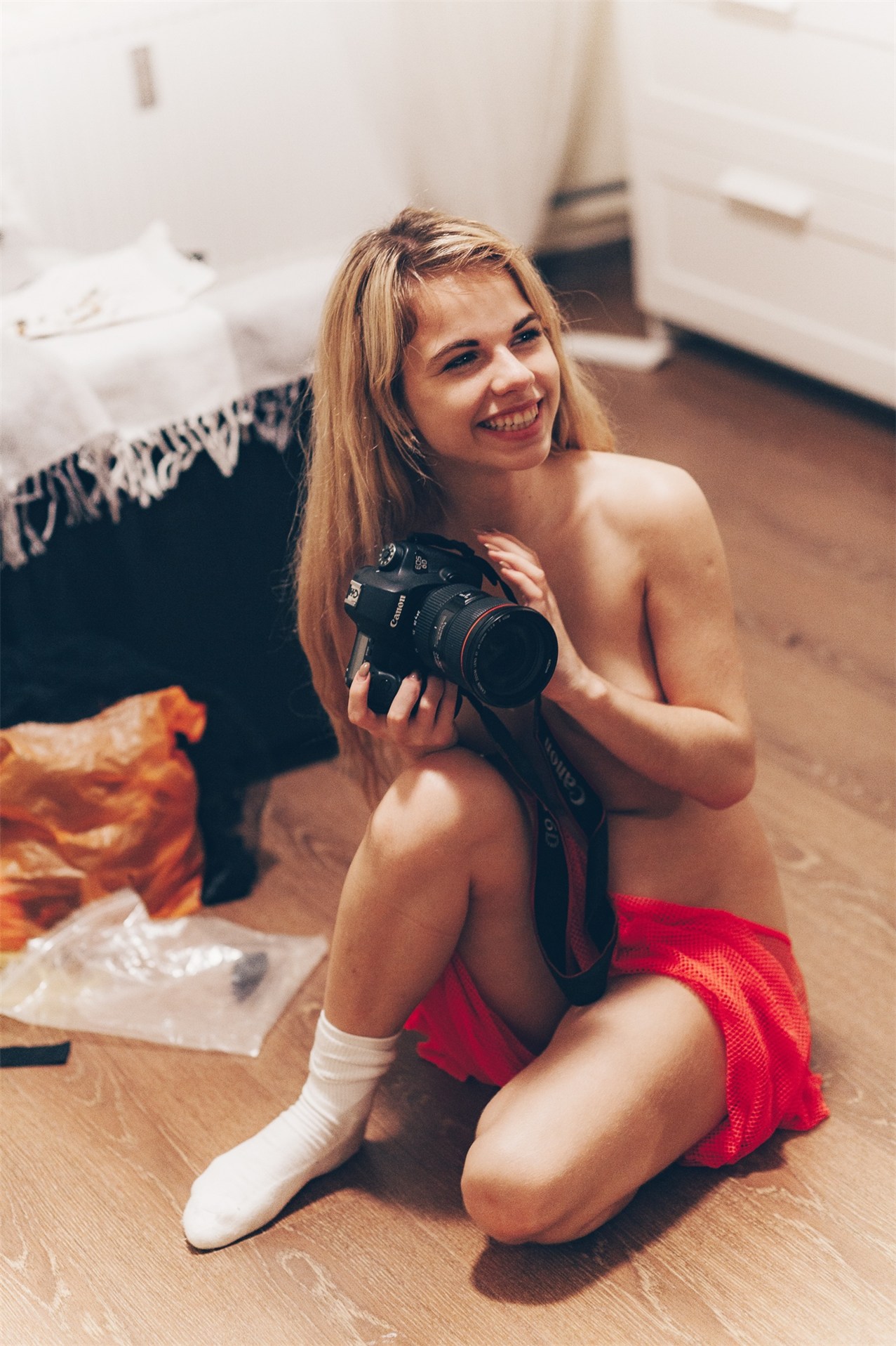 съемочная площадка в постели - Александра Смелова / Alexandra Smelova by Sergei Starostin съемочная площадка в постели - Александра Смелова / Alexandra Smelova by Sergei Starostin