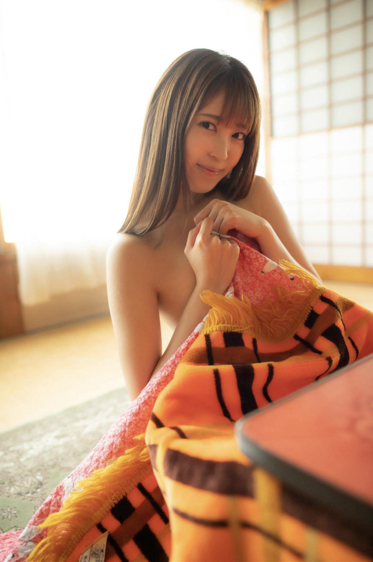 Sara Kagami 加賀美さら, グラビア写真集 「Romance with you -君とロマンス-」 Set.01(31)