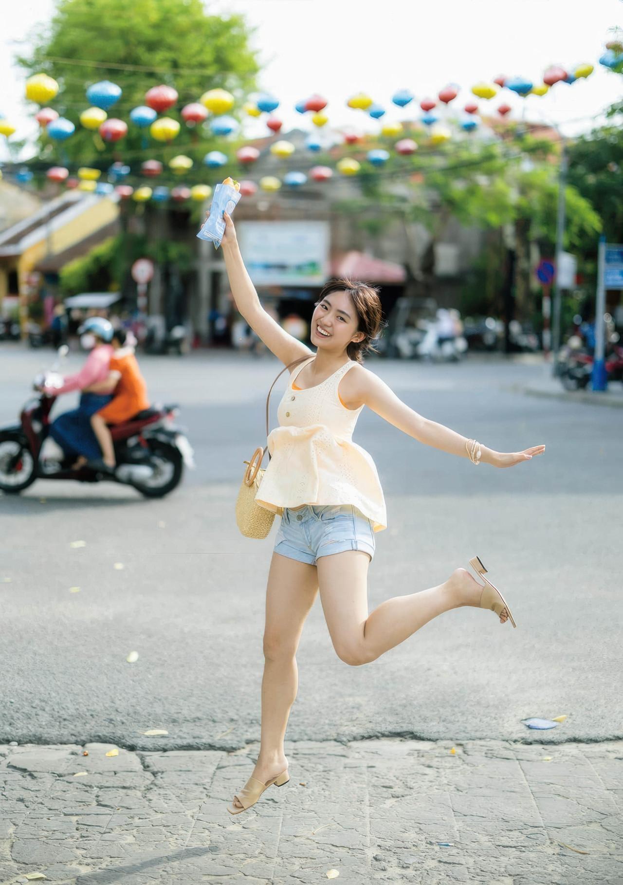 Runa Toyoda 豊田ルナ, 写真集 『Good to see Moon』 Set.04(9)