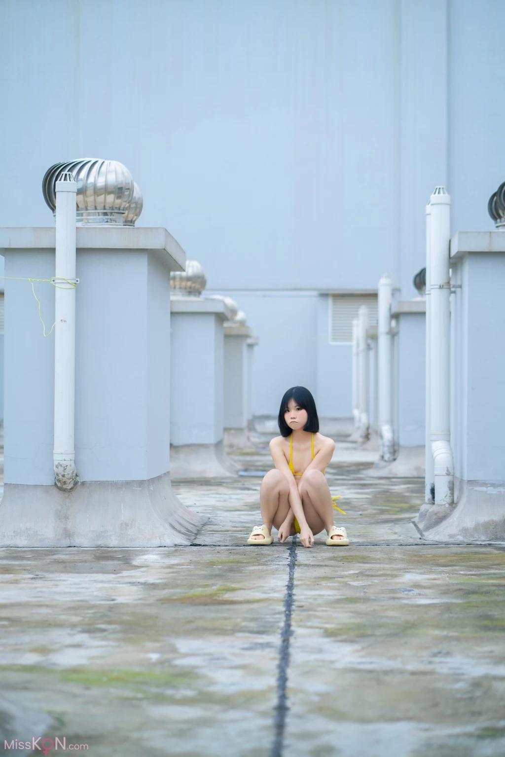 Coser@一只小栗奈: 天台小雨衣 (169 photos )(32)
