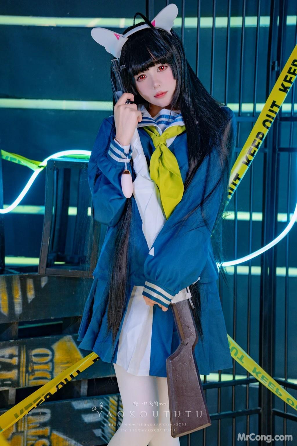 Coser@黏黏团子兔: 兔兔班车 霞沢美游 (41 photos )(22)