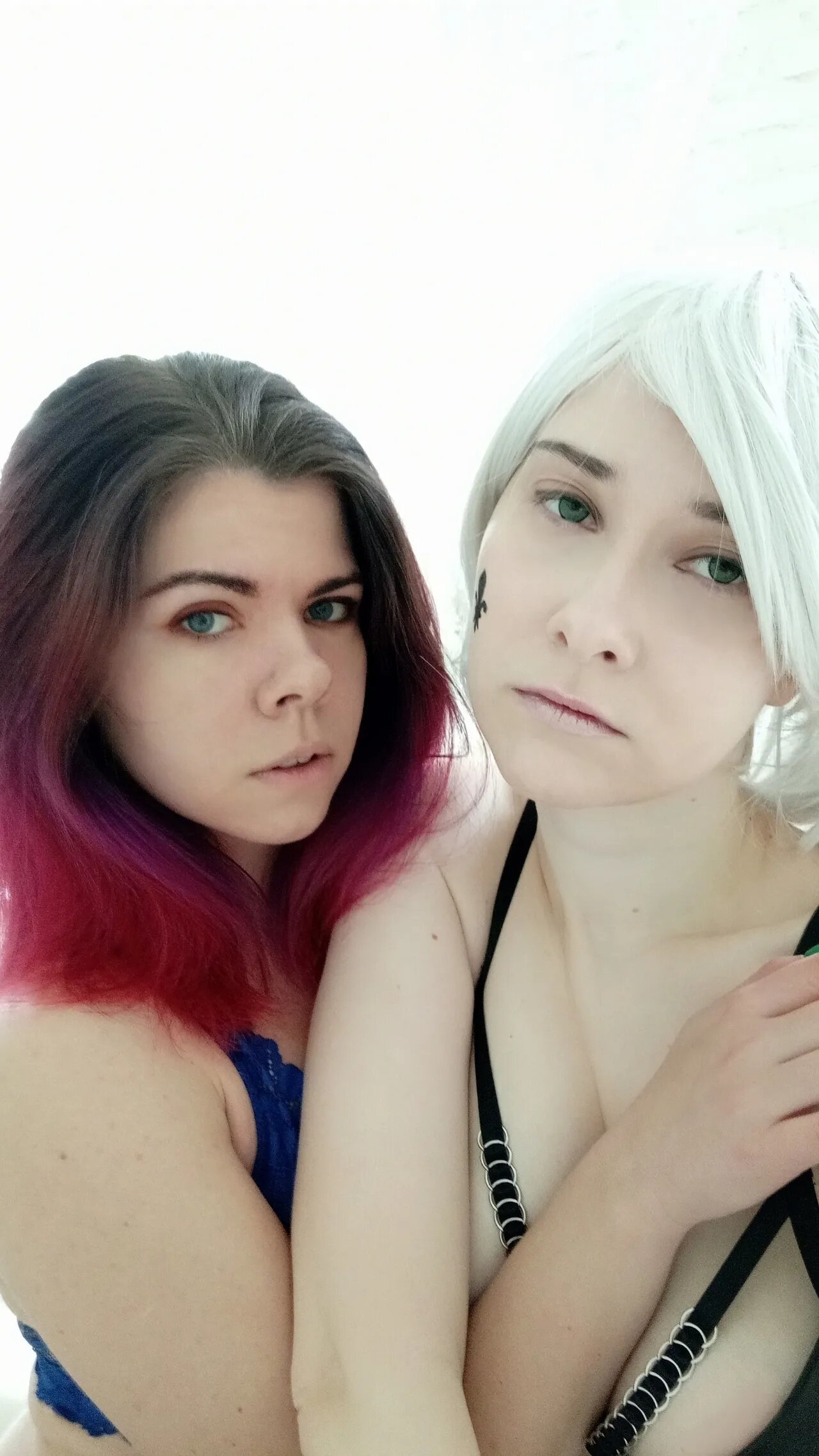 Purring_Power & Shiera13 - Warhammer 40K Gamer Girls
