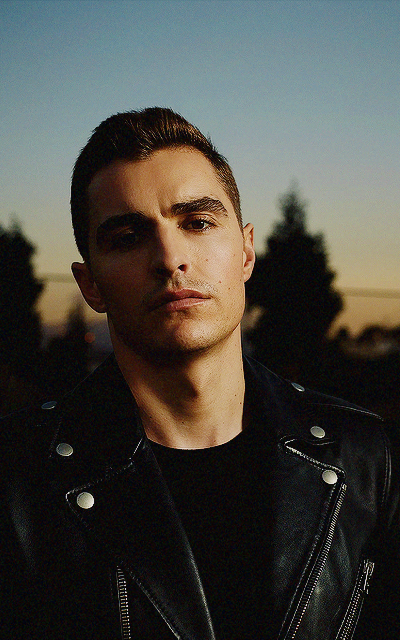 Dave Franco Ke9lUskl_o