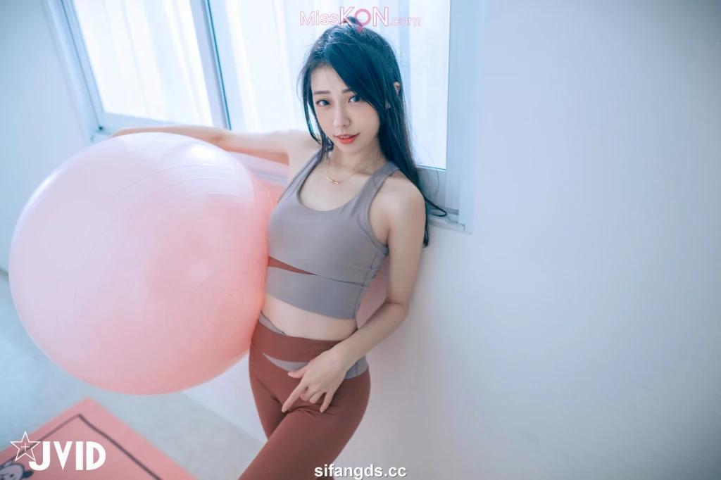 [JVID] 妍妍 Angel:【禁忌瑜珈課程】 瑜珈教練的秘密 裸體私人課程 (224 photos )(138)
