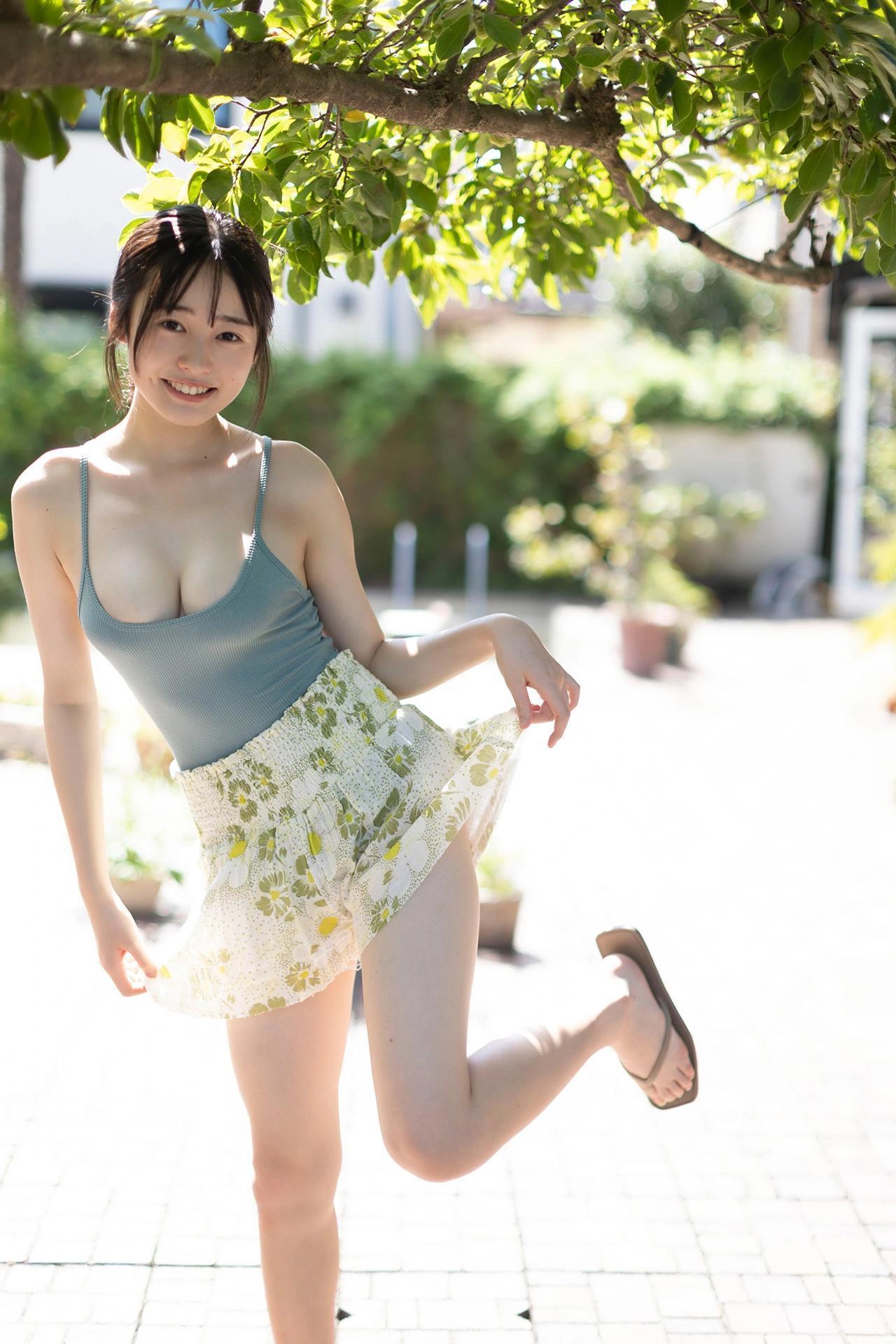 Miu Shirahama 白濱美兎, FLASHデジタル写真集 「ちょっぴりオトナ」 Set.02(2)