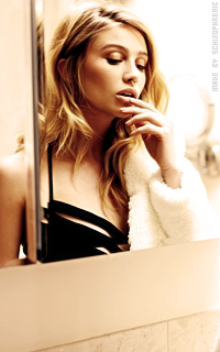 Cailin Russo KCtxldEp_o