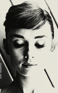 Audrey Hepburn TlBcycBa_o