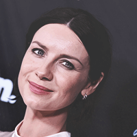 Caitriona Balfe BJIyXUkB_o