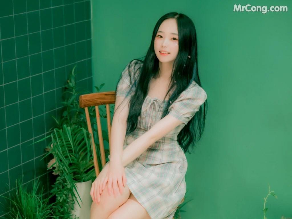 Bambi (밤비): DREAMLIKE (42 photos)