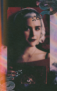 Kiernan Shipka S1tZ0RgR_o