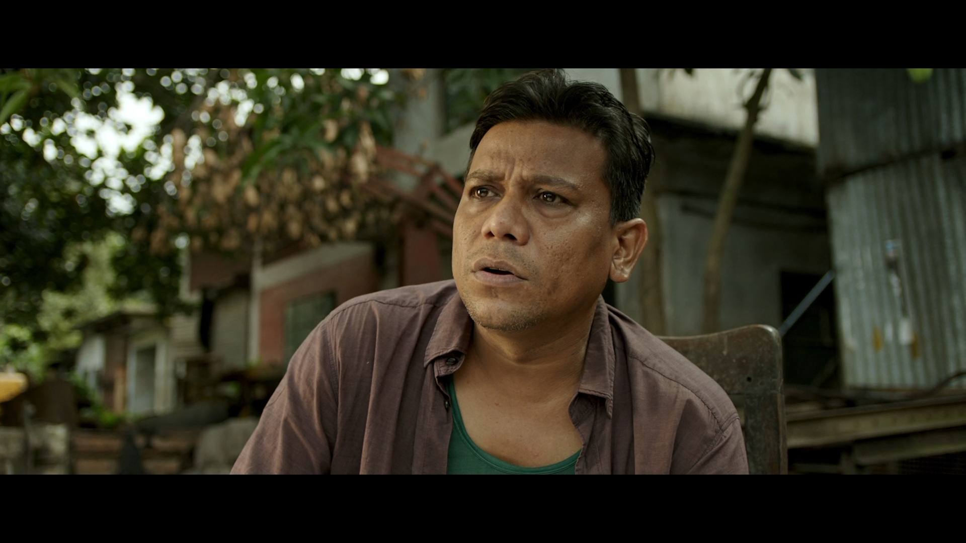 Iti, Tomari Dhaka Movie Screenshot