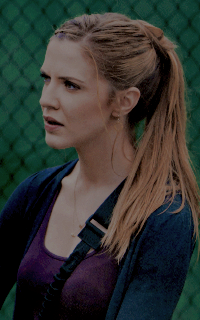 Sara Canning M65X2q7z_o