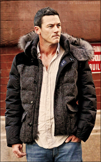 Luke Evans 8UR6frBx_o