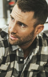 Adam Levine LCRnmTQy_o