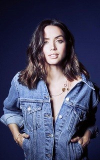 Ana de Armas - Page 3 AVXKW6by_o