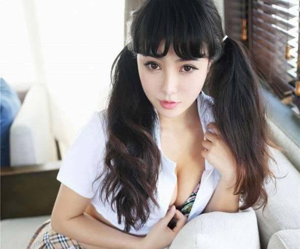 魅惑美女Manuela玛鲁娜性感写真(5)