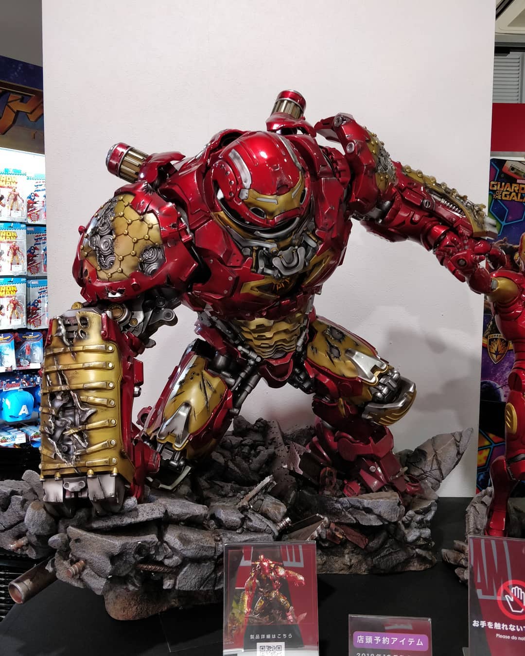 Avengers Exclusive Store by Hot Toys - Toys Sapiens Corner Shop - 23 Avril / 27 Mai 2018 - Page 5 Ox6CljkW_o