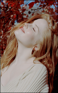 Ellie Bamber. Kaela ZeyCu0RQ_o