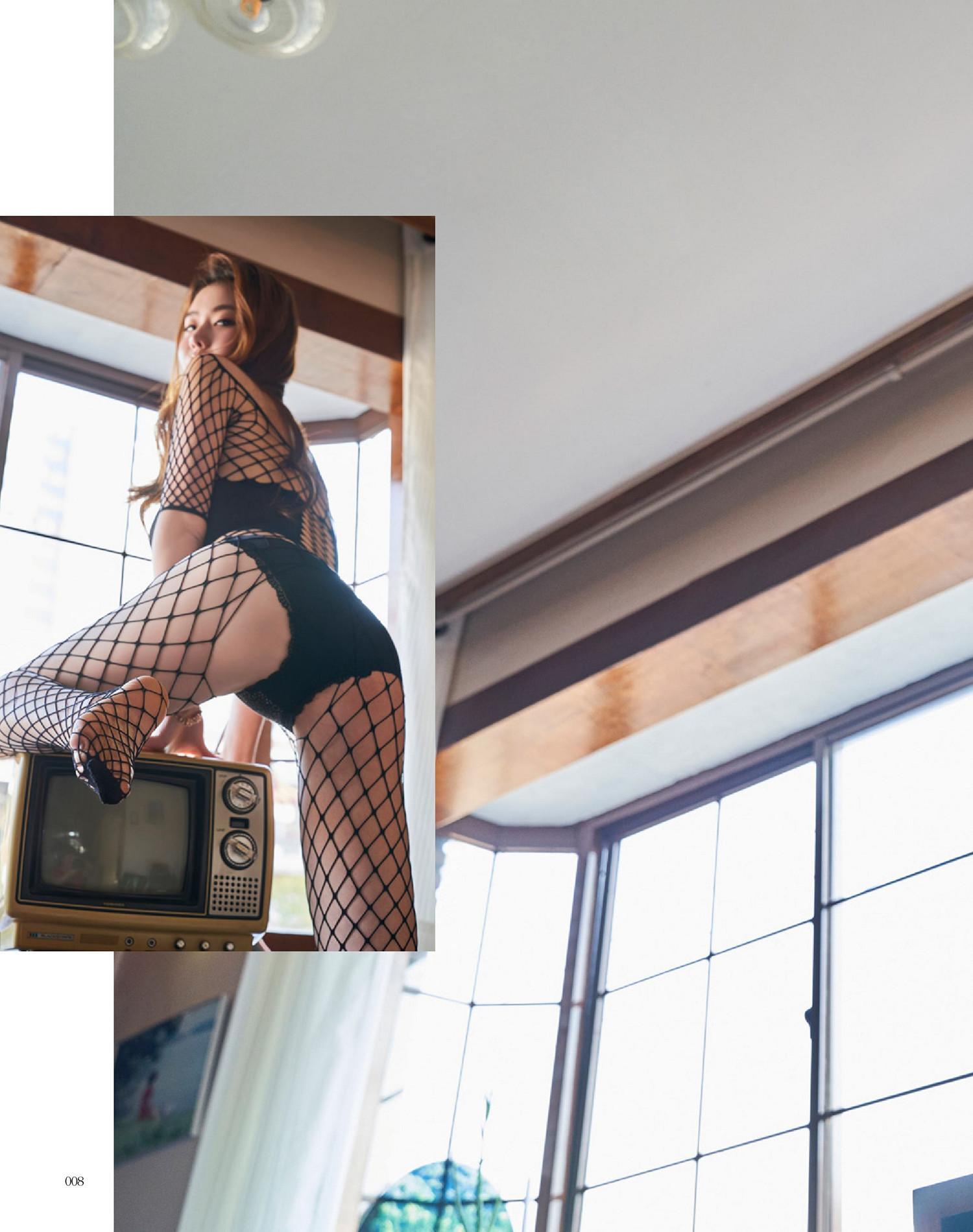 Jungmi 정미, Photobook ‘Sexy Photobook 01’ Set.01(5)