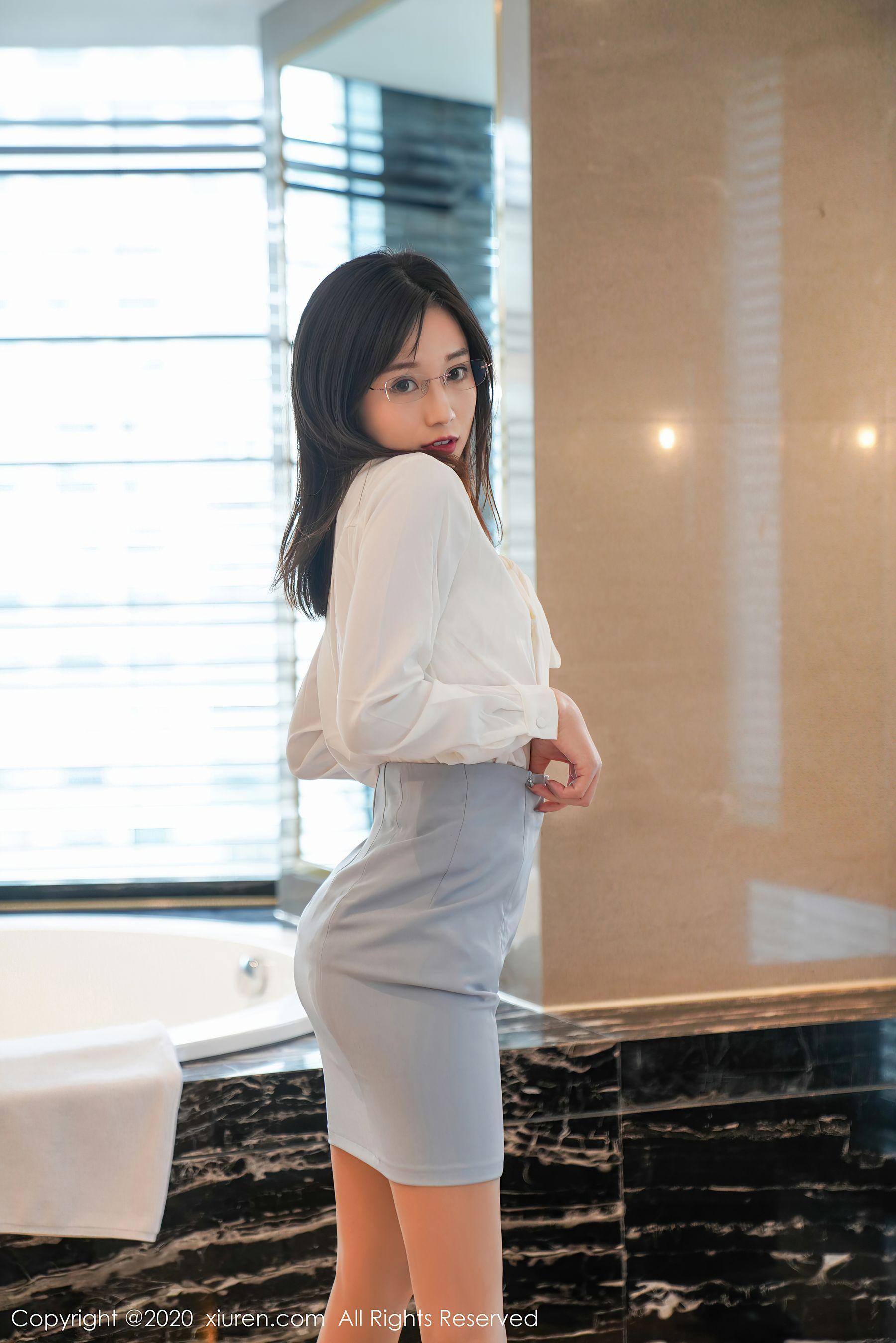 秀人网 Vol. 2825 仓井优香(24)