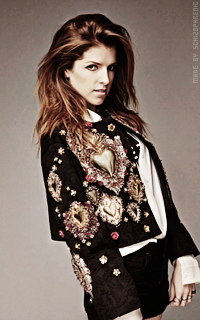 Anna Kendrick TBx3gaUf_o