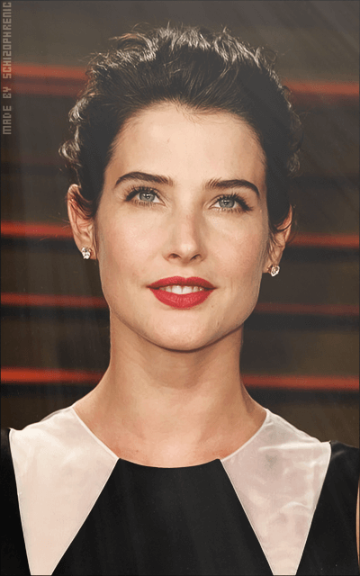 Cobie Smulders UJVTbWOp_o