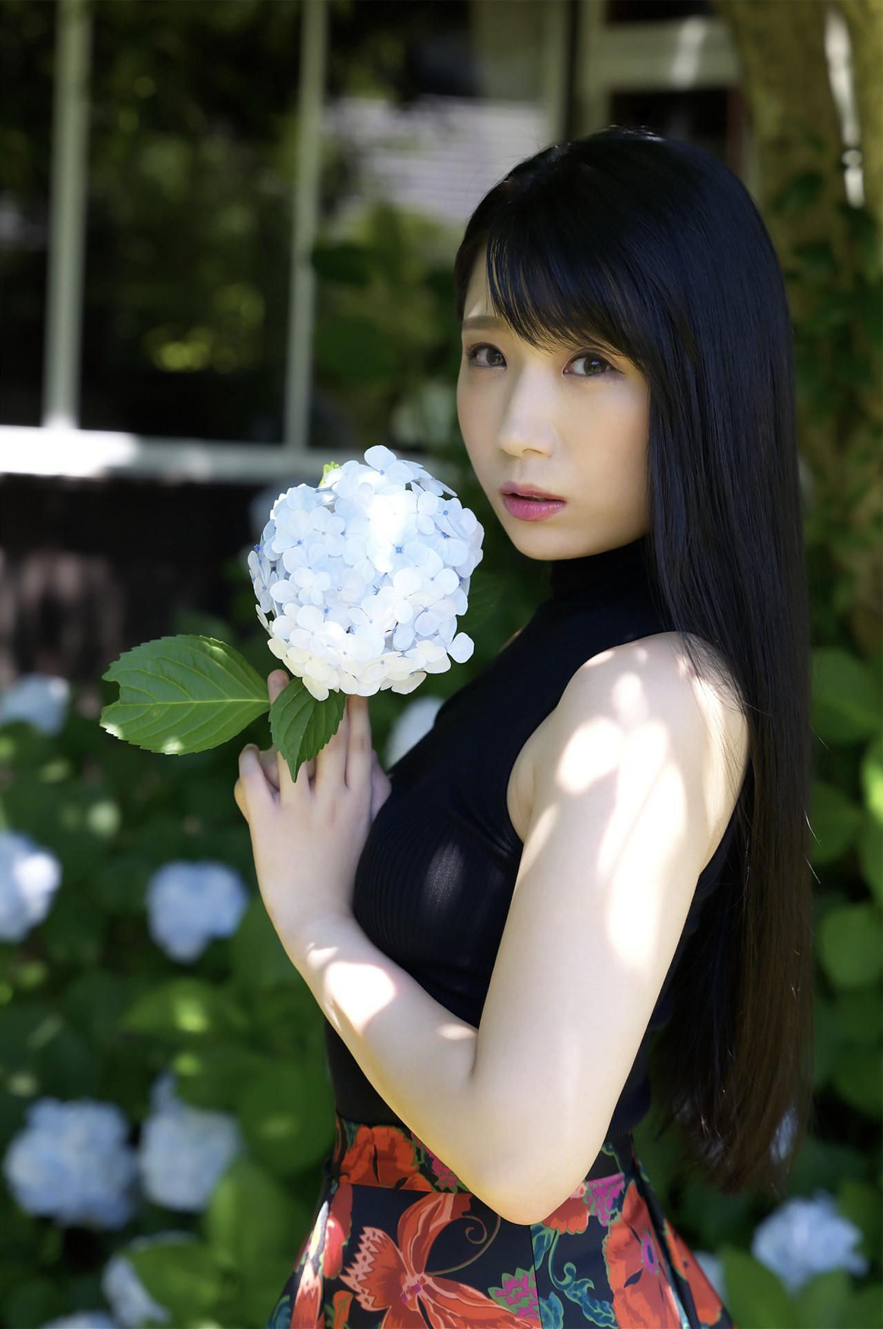 Mihina Nagai みひな, ヌード写真集 「雛～あの夏、儚げで可憐な君と～」 Set.02(10)