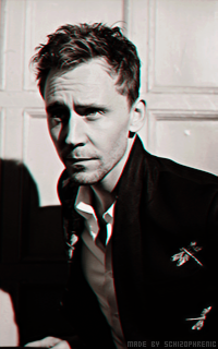 Tom Hiddleston GsNuq7DW_o