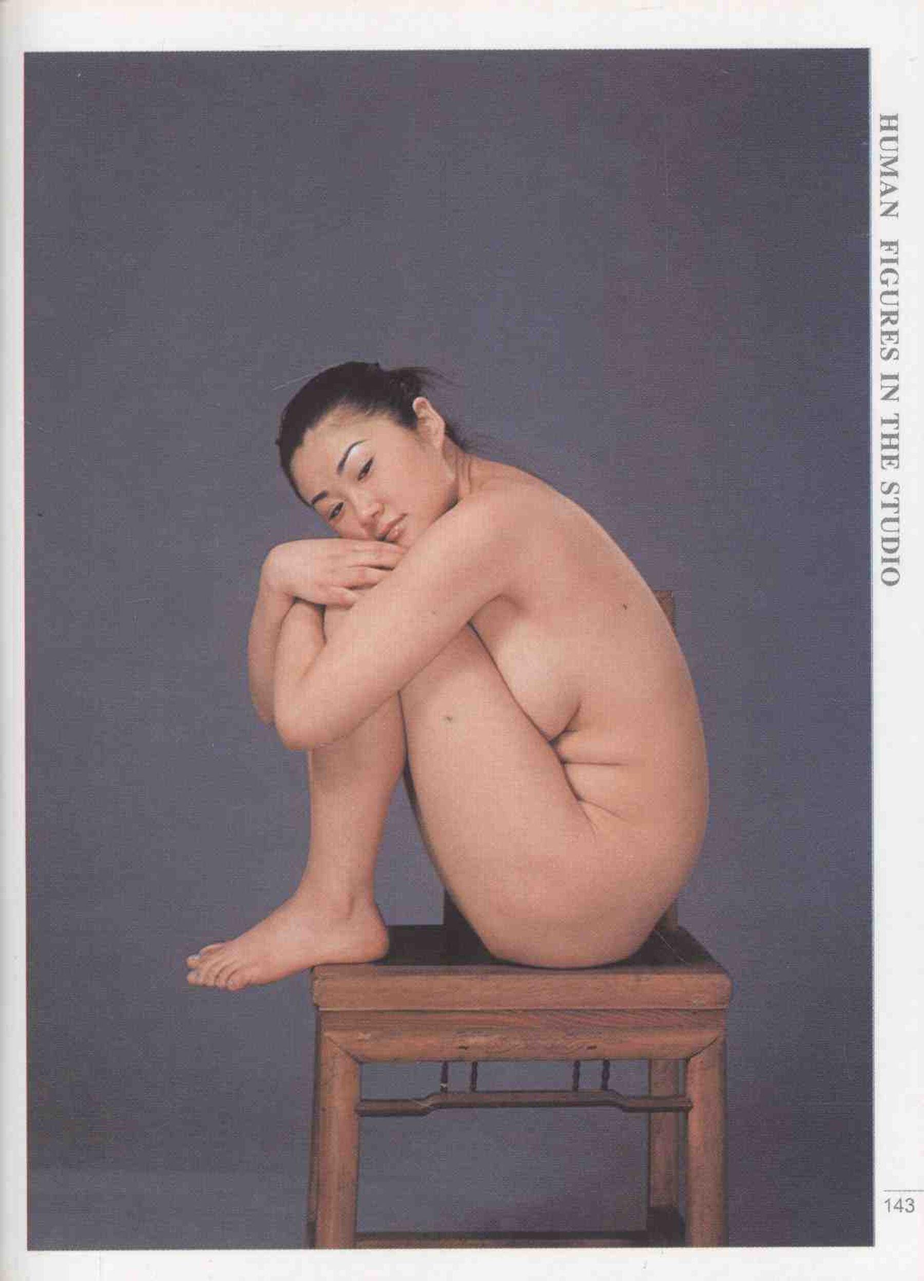 书籍扫描 实用人体模特摄影·坐姿篇(148)