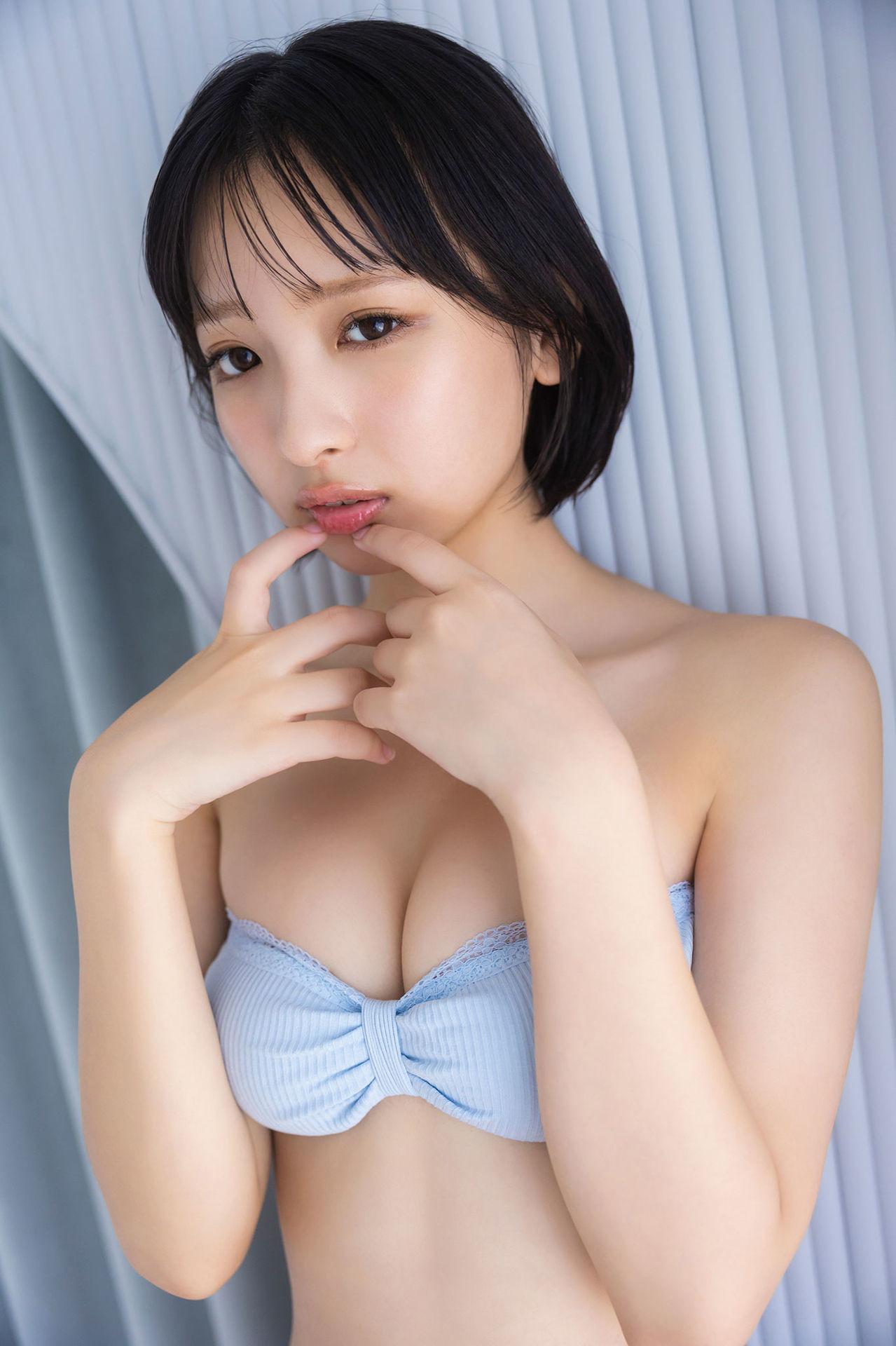 Runa Ichinose 一ノ瀬瑠菜, ヤンマガデジタル写真集 「もしミスマガがメイドだったら！？」(22)