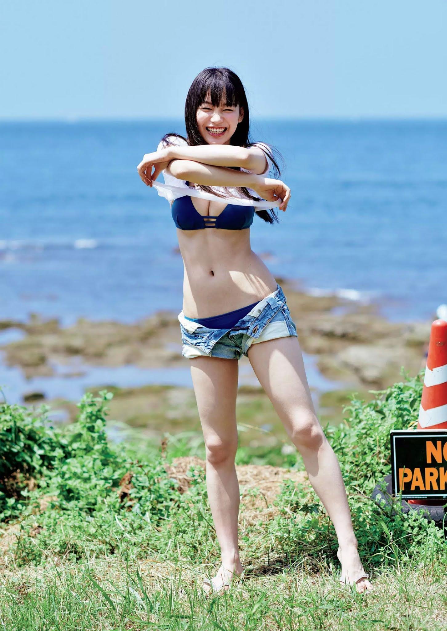 Haruna Yoshizawa 吉澤遥奈, Weekly Playboy 2020 No.47 (週刊プレイボーイ 2020年47号)(2)