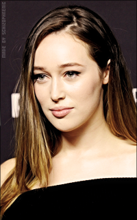 Alycia Debnam-Carey GGn8EntE_o