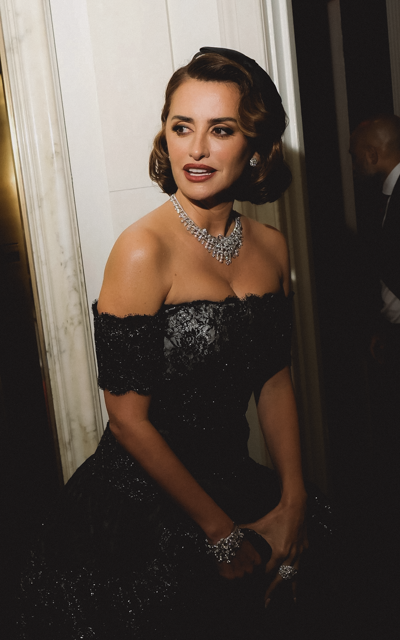 Penelope Cruz 9QYJ3liW_o