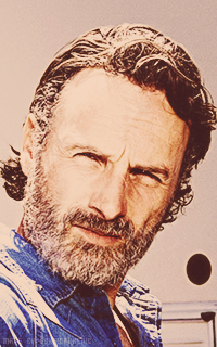 Andrew Lincoln - Page 2 DNl6K0ER_o