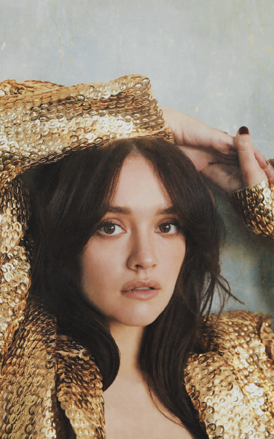 Olivia Cooke SoWTf77v_o