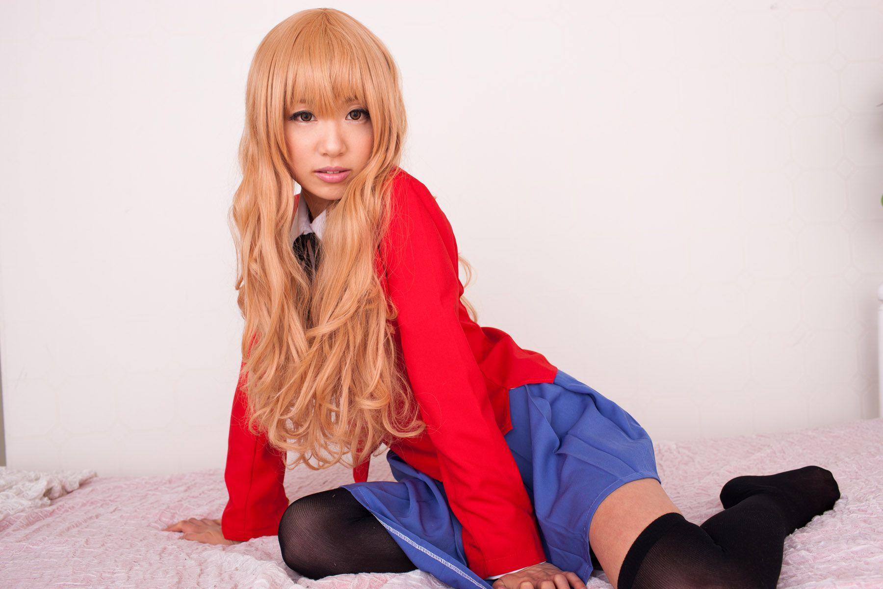 早乙女らぶ (Saotome Love) 《Toradora!》逢坂大河 [@factory] 写真集