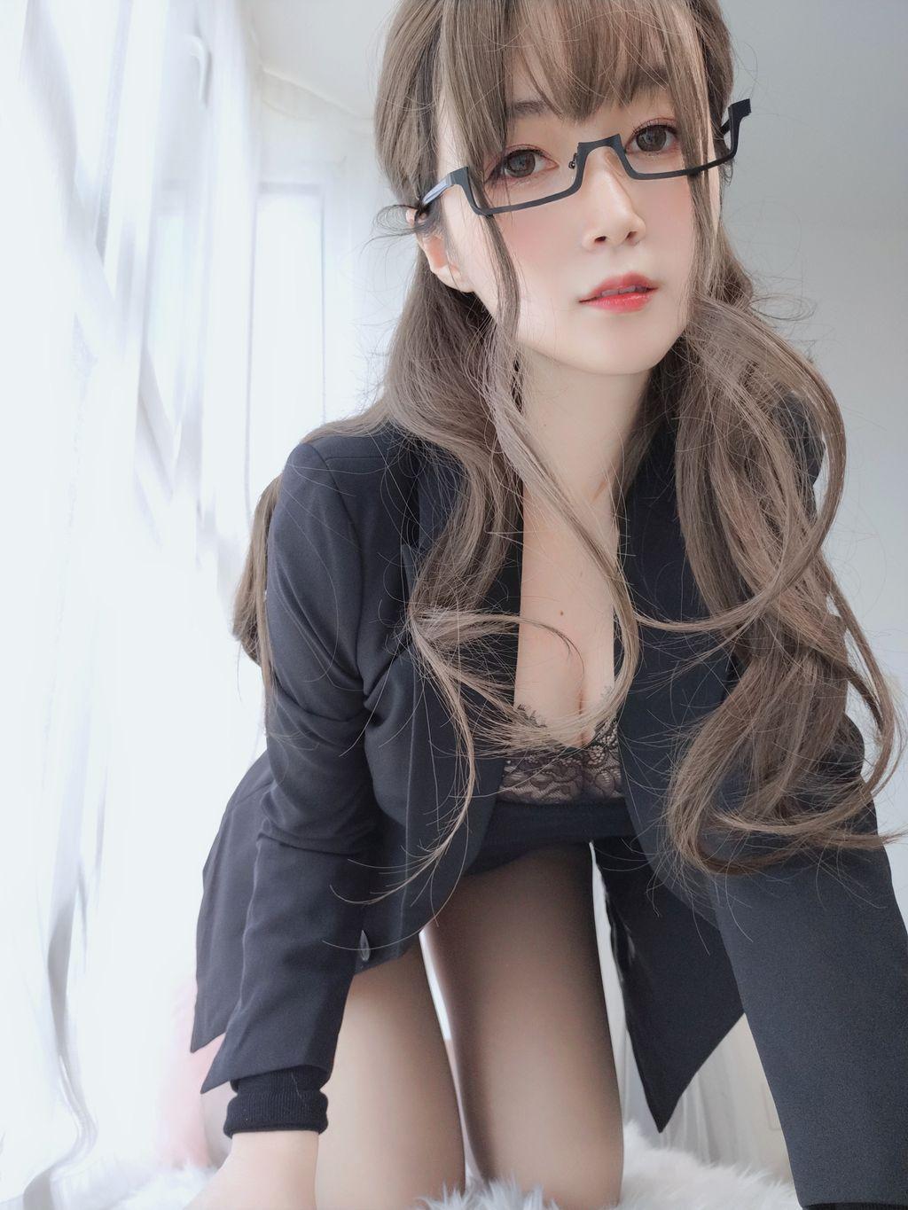 Coser @ 白银 81: 黑 西服 (136 photos)(94)