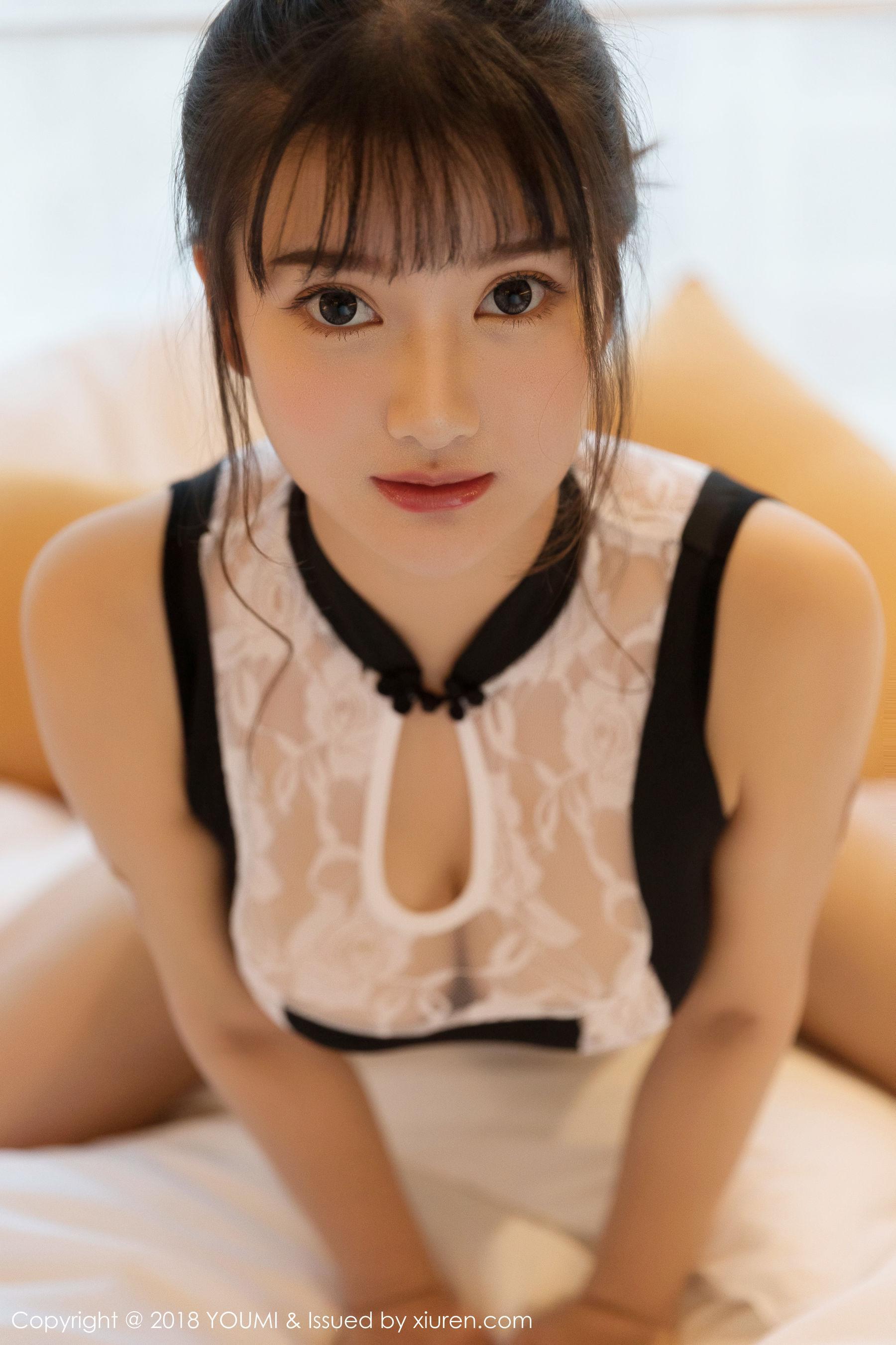 小尤奈《镂空古典风内衣诱惑》 [尤蜜荟YouMi] Vol.250 写真集(7)