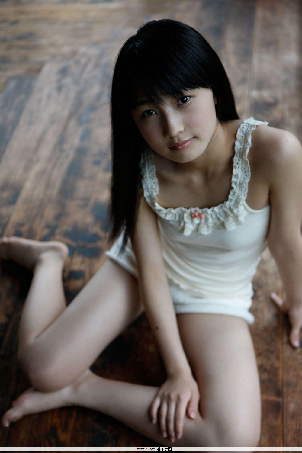 [H!P Digital Books] No.105 鞘师里保 Riho Sayashi 写真套图(51)