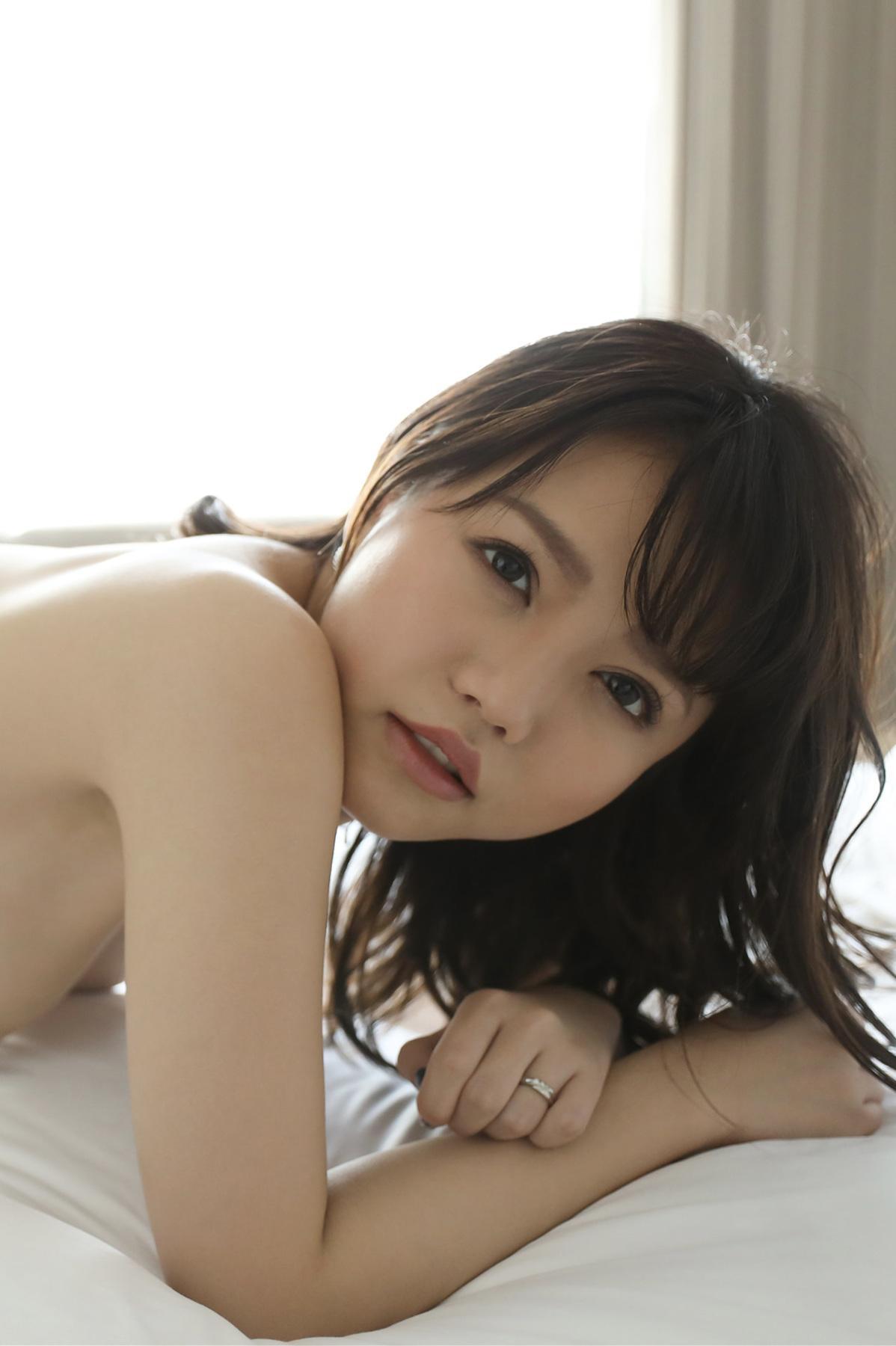 Reona Tomiyasu 冨安れおな, 舞ワイフ公式写真集 理想のセックスがしたいとAV出演を熱望する人妻 Set.01(65)